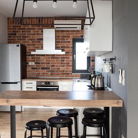 Cos Seafront Apartments 게라크니 외부 사진
