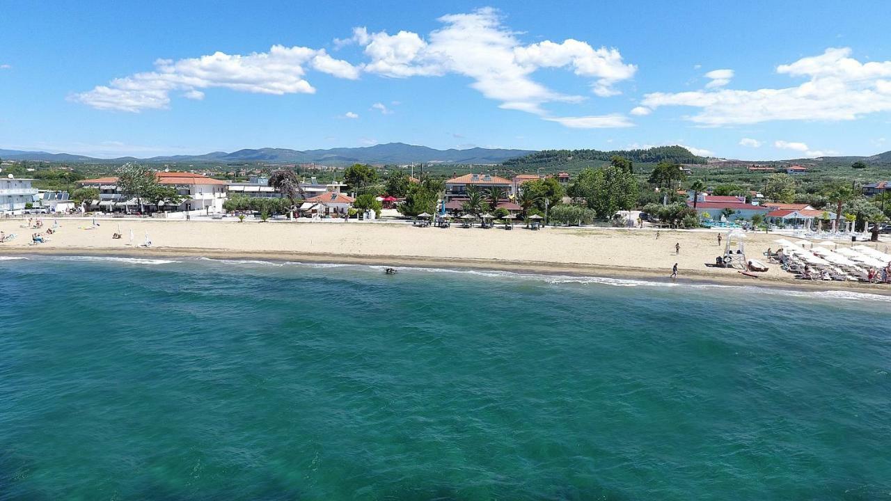 Cos Seafront Apartments 게라크니 외부 사진